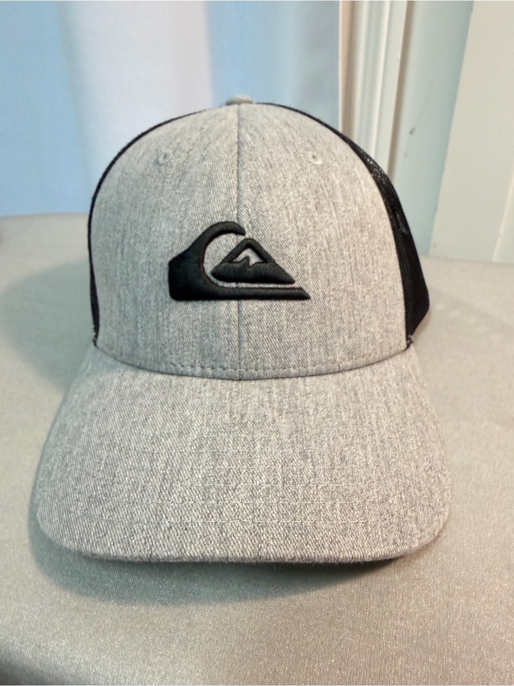 Quiksilver Gray and Black Logo Trucker Hat